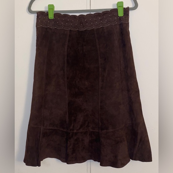 Cabi Brown Leather Suede Pleated Mini Skirt Size 2 Stitch Detail Western Rodeo - Picture 2 of 5